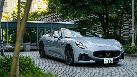 伝統的なグランツーリズモをまとって登場したグランカブリオ（写真：Maserati Japan）