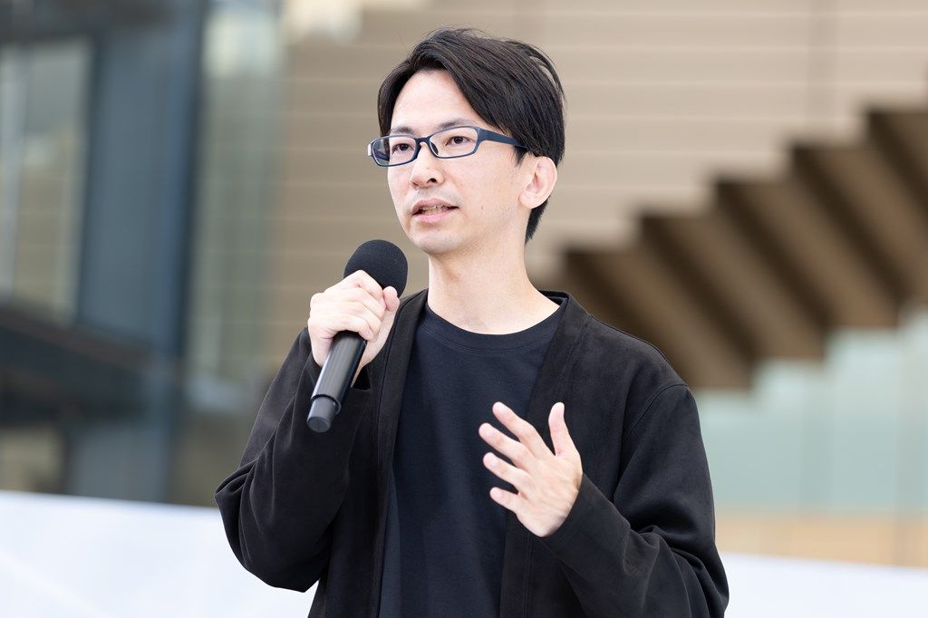 日本企業のDX推進、鍵は現場主導のボトムアップ改革