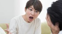 ｢コウモリが来る｣と娘を脅し､舅を殴る鬼嫁