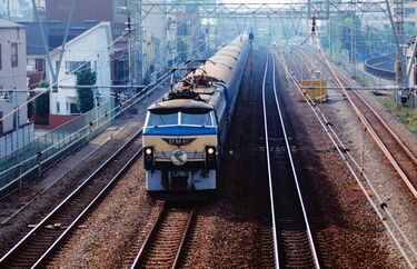 ブルートレイン 計10両(EF66と客車と電源車) ブルートレイン 計10両(