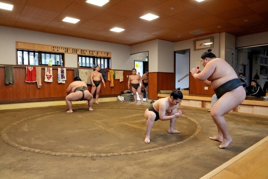 入居者は朝稽古が見学できる（撮影：梅谷秀司）