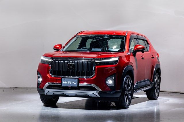 ホンダの新型SUV「WR-V」（写真：三木宏章）