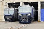 JR直通用12000系（右）と東急直通線の20000系