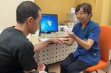 MIT‐­J療法の様子（写真：日本MIT協会提供）