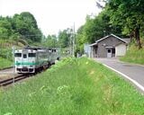 宗谷本線の塩狩峠を行くキハ40形（撮影：南正時）