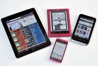 電子書籍の向かう先--主役不在で離陸せず、シャープは専用端末撤退…