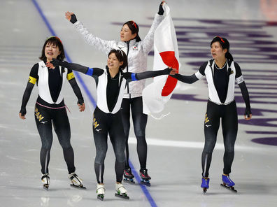 Speed skating - Japan's women make their mark at big Oval in Gangneung