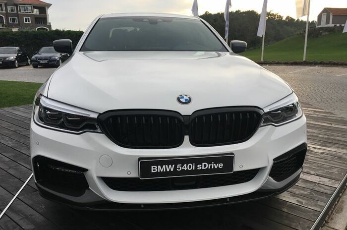ビー・エム・ダブリュー 5シリーズ｜BMW 5 Series