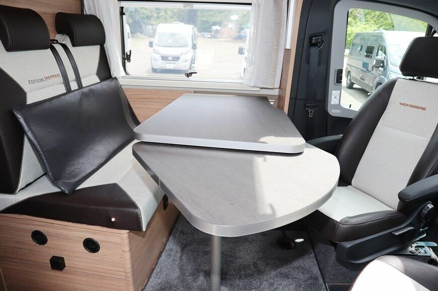 ドイツ・ウェンズバーグ社の最新キャンピングカー「カラ コンパクト スイートMB640MEG（正式名称Cara Compact Suite MB640 MEG EDITION【PEPPER】）」