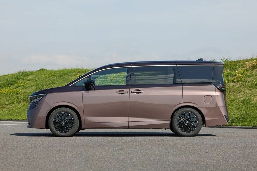 2026年7月16日に発売した日産の新型「エルグランド」