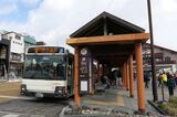 中禅寺温泉行きのバス（記者撮影）
