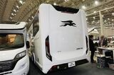 ライカの超高級キャンピングカー「クレオスL5009」（筆者撮影）