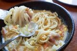 スープと絡めていただく（筆者撮影）