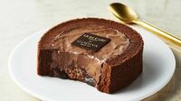 ローソン｢最高価格ロールケーキ｣投入のワケ ゴディバと共同開発､価格は1個395円