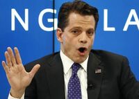 トランプ次期政権顧問､｢ドル高リスク｣警告 スイスのダボス会議でスカラムッチ氏が登壇