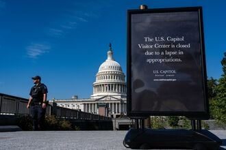 アメリカ政府閉鎖が2日目に､打開の兆しは見えず
