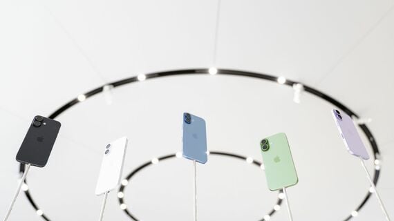 iPhone 17