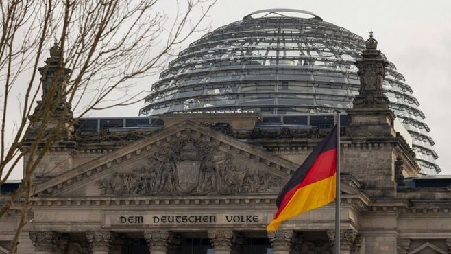 ドイツがよもやの財政危機､財源やりくりに｢NO｣