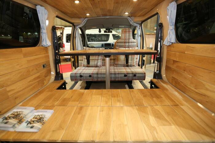 ゴードンミラー モータース「GMLVAN C-01JSF」