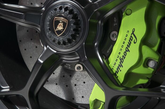 ランボルギーニ ウラカン ペルフォルマンテ｜Lamborghini Huracan Performante