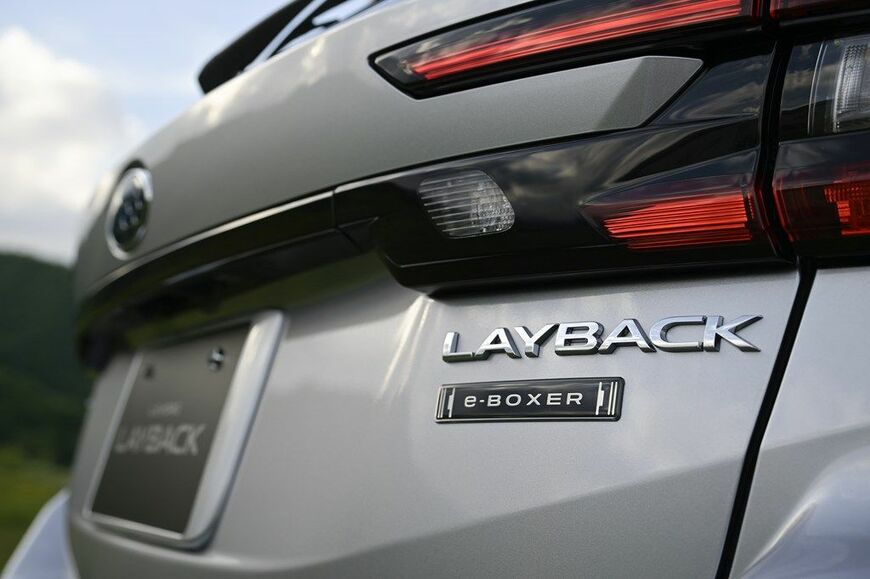 スバル「レヴォーグ レイバック」プレミアムアーバンパッケージ装着車（写真：SUBARU）