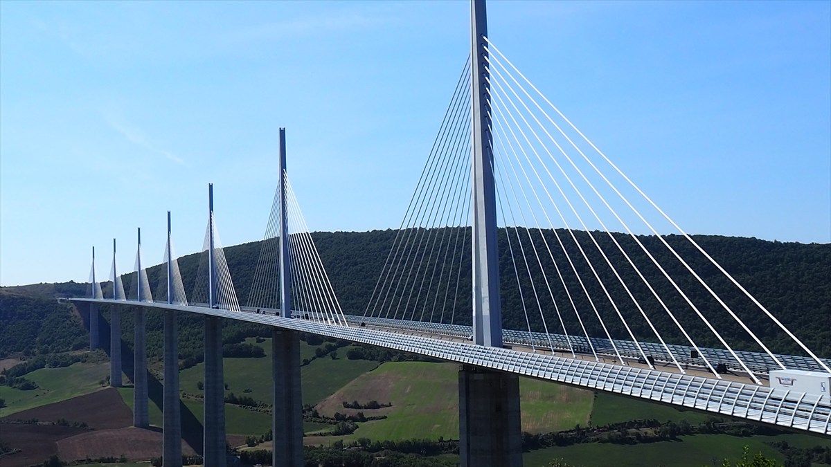 東京タワー超え｢世界一高い橋｣意外な場所に | 佐滝剛弘の高速道路最前線 | 東洋経済オンライン