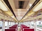 天井のクーラーの吹き出し口