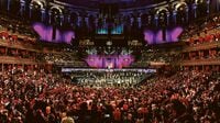 あふれる熱気と楽しさ､BBCプロムスを体感 124年の歴史を誇る“英国最大のクラシック音楽祭"