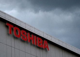 東芝が東証2部に降格､5816億円の債務超過