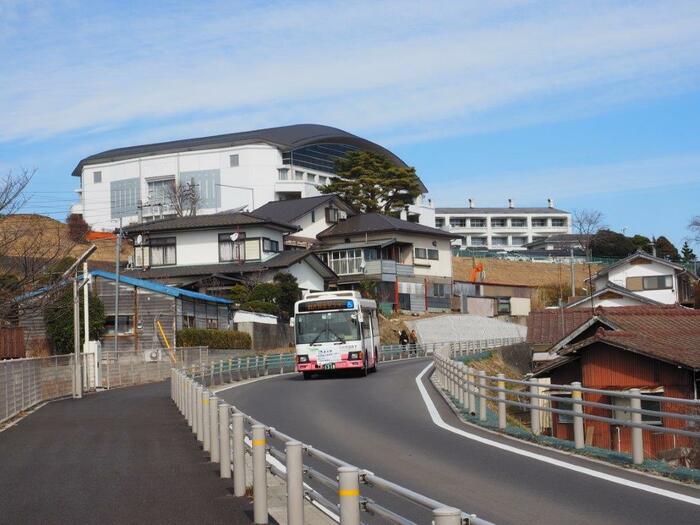第Ⅰ期開業区間はガードレールが設置されていた