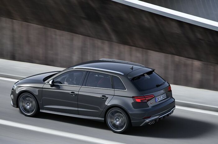 アウディ S3 スポーツバック｜Audi S3 Sportback
