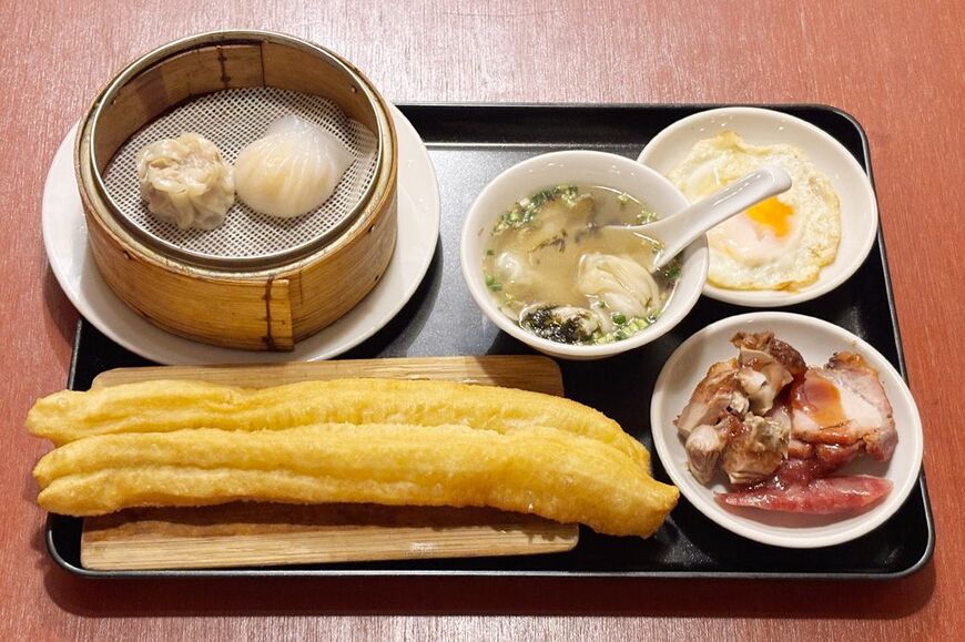味坊モーニングCセット800円（筆者撮影）