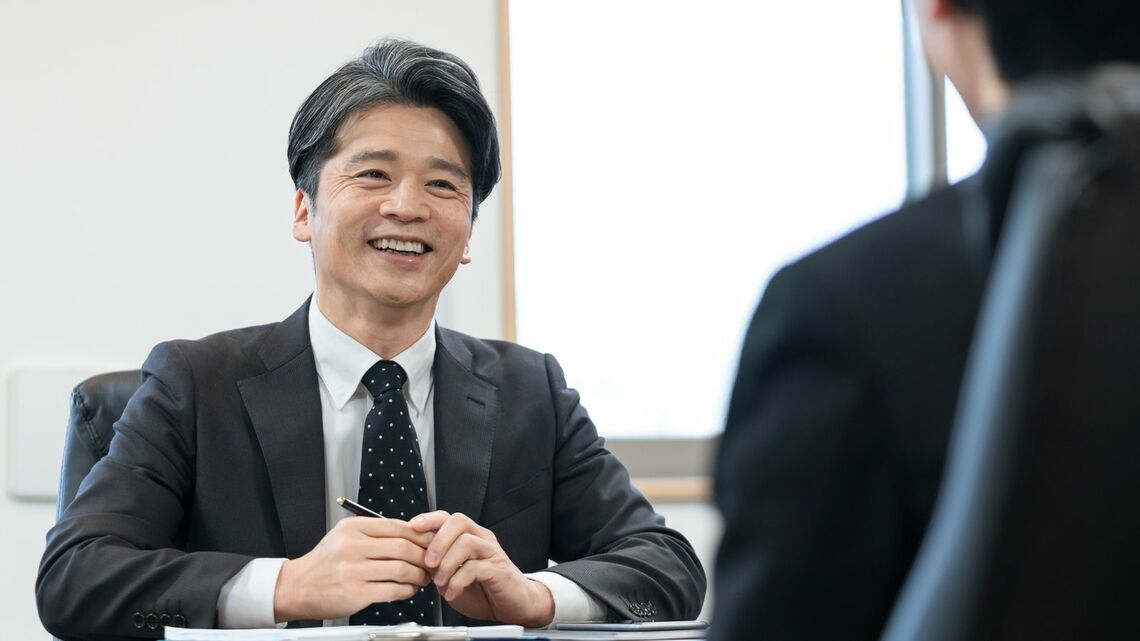 今後、企業の採用戦略の大きな柱になると考えられるのが、自社のウェブサイト、ブログなどオウンドメディアを用いたリクルーティングです（写真：jessie／PIXTA）