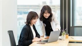 優秀な部下を潰す｢三流上司のNGフィードバック｣とは？部下に｢AIの方がマシ｣と笑われない指摘の鉄則