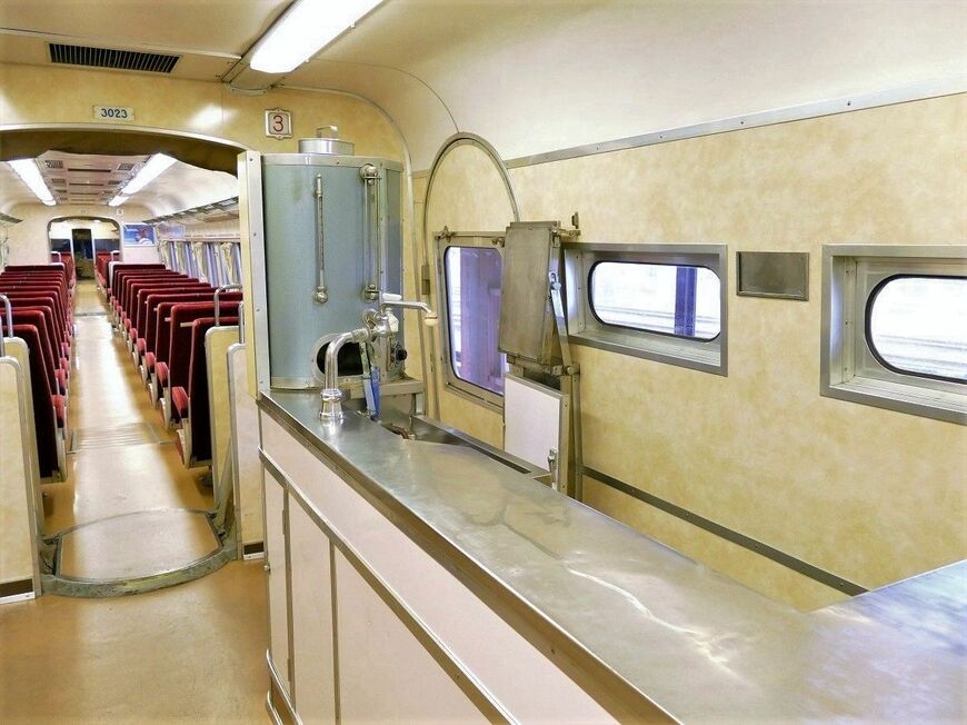 「あさぎり」時代のSE車は5両編成。現在はこのうち3両が「ロマンスカーミュージアム」に展示されている（記者撮影）