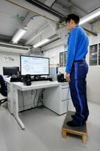 訓練に使用されている「振動体感装置」