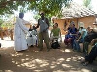 アフリカ最強？ ドブ板日本人集団の底力 役立つビジネス情報は、青年海外協力隊に聞け！？