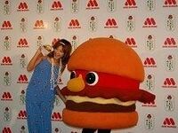 モスバーガーが全国５地域で同時投入する限定バーガー「ご当地バーガー」の実力とは