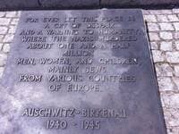 アウシュヴィッツで考える、麻生発言（中） 井の中の蛙が鳴く、”反日““自虐史観”の本質とは？