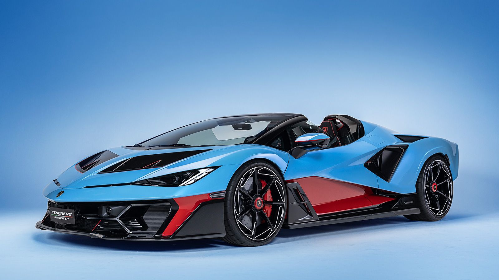 生産台数15台のみ､車両価格9億円超えのランボルギーニ｢フェノメノ･ロードスター｣は誰のために作られるのか