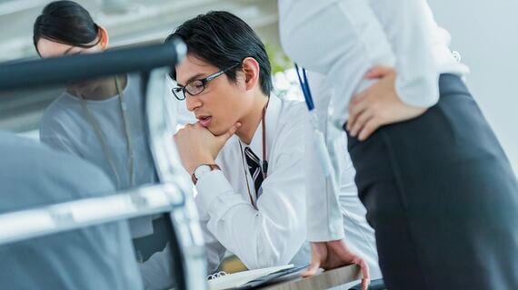 ビジネスマン、ミーティングイメージ