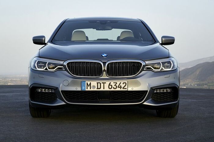 ビー・エム・ダブリュー 5シリーズ セダン｜BMW 5 Series Sedan