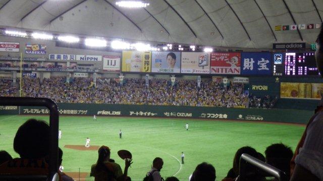 阪神戦のときだけ変わる外野ビジター席
