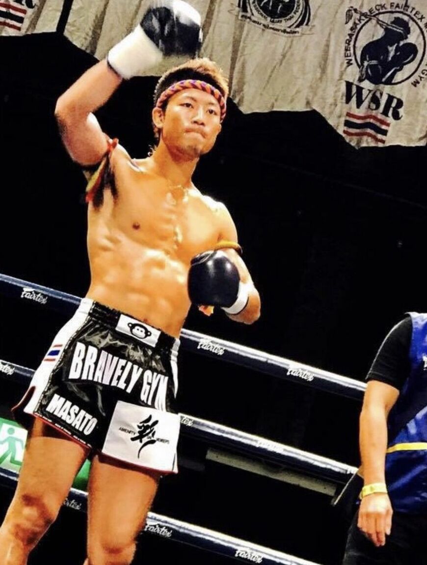 格闘家としてリングに立つ岡田さん