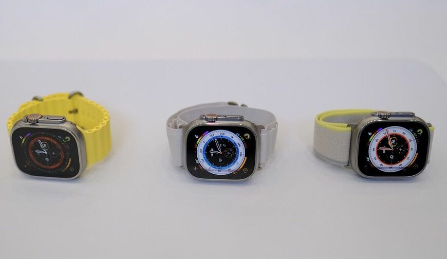 49mmディスプレイと新しいチタンのケースデザインを採用したApple Watch Ultra
