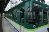 京阪石山駅の電車