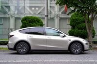 6人乗りになったテスラ｢モデルY L｣実質約600万円～は家族向けEVの新たな選択肢になりうるか？