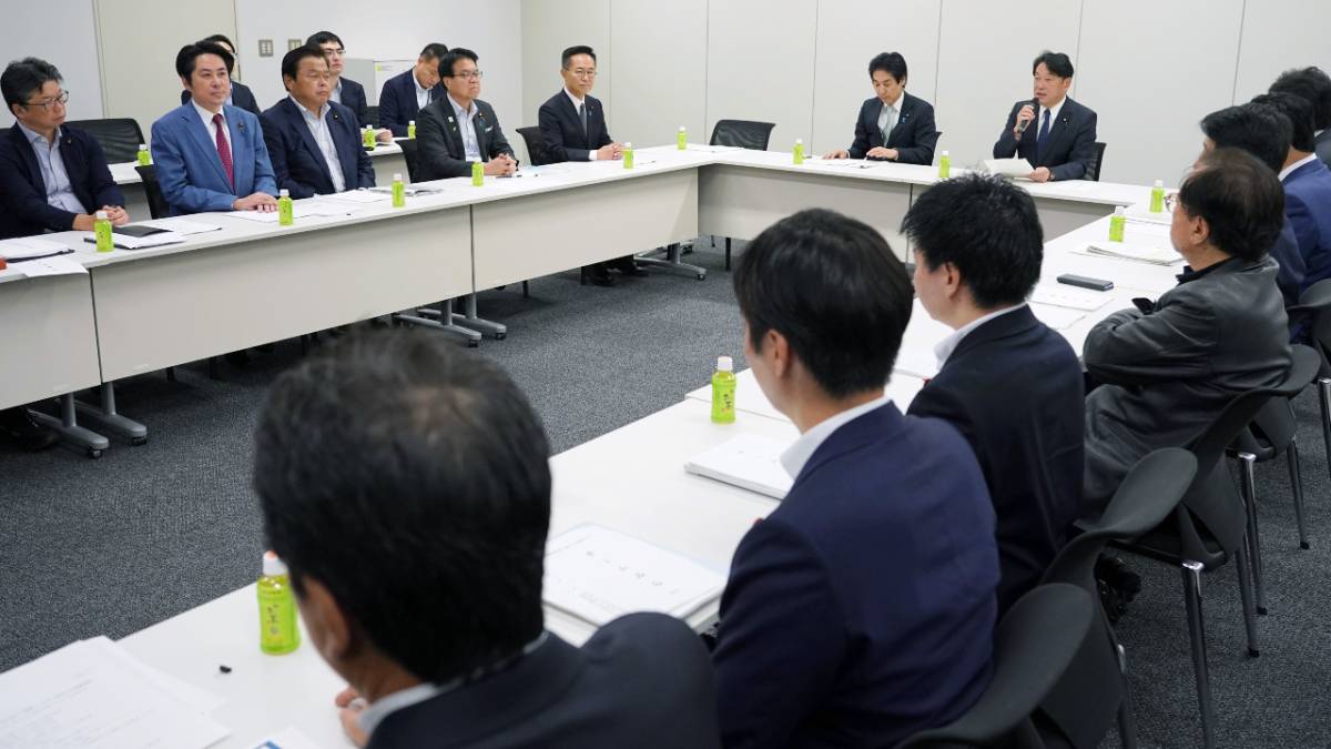 東洋経済が報じた次世代半導体パッケージング技術の最前線