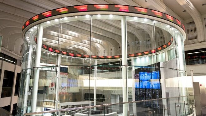 日経平均がついに5万円台突破、今後の見通しは?