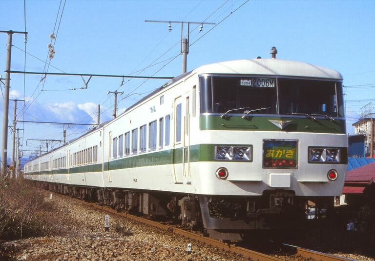 国鉄が生んだ｢直流特急型電車｣黄金期の記憶 181系｢とき｣から183系